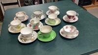 TEACUPS + SAUCERS