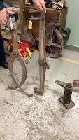 (3)ITEMS - ICE TONGS, CAR JACK + EVENER