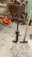 (2)ITEMS - GUERNEY BEAM SCALE + BLACKSMITH HOT CUTTER