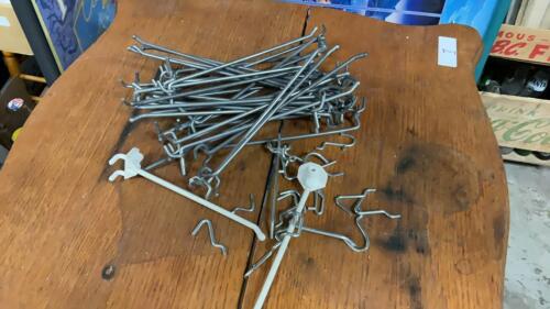 SMALL BOX OF PEGBOARD HOOKS