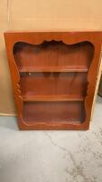 VINTAGE DISPLAY CASE