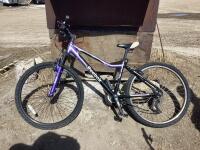 REEBOK SHIMANO LUNA-26 BICYCLE