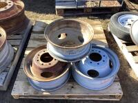 (4) 8 BOLT FORD RUSTED RIMS