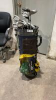 MAXFLI GOLF BAG W/ STAND AND (12) CLUBS,
