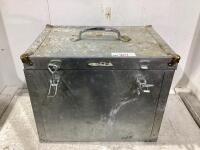 METAL BOX
