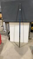 METAL BAR