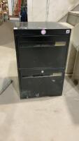 2-DRAWER LEGAL FILING CABINET