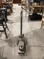 HYDRAULIC AIR JACK