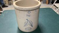 RED WING 2 GALLON CROCK