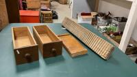 WOOD HAND WASHING MACHINE, (2) SEWING MACHINE DRAWERS & MOULDING PIECE
