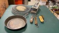10.5&rdquo; CAST IRON FRY PAN, (4) SCALES, MINNOW TRAP & GALVANIZED BERRY PICKER