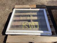 WINDOW 31.5" X 37.5"