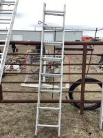 LIGHT DUTY ALUMINUM LADDER 8FT