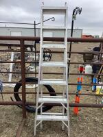 MEDIUM DUTY ALUMINUM LADDER 7FT
