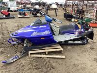MOUNTAIN MAX YAMAHA SNOWMOBILE 700-TRIPLE