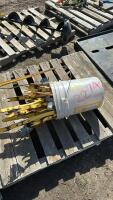 Bucket of crop lifters