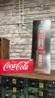 PLEXIGLASS COCA-COLA SIGN & HARDBOARD GARTMAN CHOCOLADE SIGN
