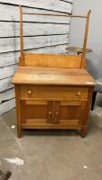 VINTAGE WASH STAND W/ TOWEL BAR