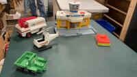 VINTAGE FISHERPRICE TOYS