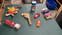 MISC VINTAGE TOYS - METAL TURTLE W/ HAND CONTROL TO MAKE MOVE, WOOD GUN, MAJORETTE FIRETRUCK,