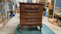 NIGHT STAND - 2-DRAWER