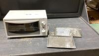 TOASTER OVEN