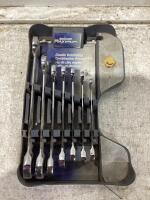MASTERCRAFT MAXIMUM - DOUBLE RATCHETING COMBINATION WRENCH SET