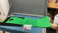 PRACTICE PUTTING MACHINE & GREEN