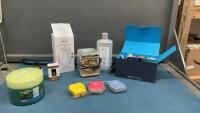 BOX W/ CANDLES & SCENTS