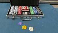 POKER CHIPS IN CASE