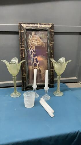 GIRAFFE PICTURE & CANDLE HOLDERS