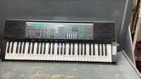 YAMAHA KEYBOARD MODEL PSR-36