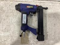 CAMPBELL HAUSFELD NAILER/STAPLER