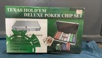 POKER SET IN CASE