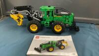 PREBUILT JOHN DEERE LEGO TRACTOR