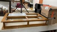 BULKHEAD CEILING LIGHT FIXTURE FRAME FOR FLOURESCENT LIGHTING