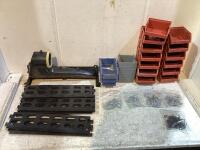 BOX OF WALLMOUNT, ASSORTED SMALL CONTAINERS AND MISC