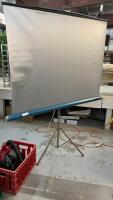 BELL & HOWELL PROJECTOR SCREEN