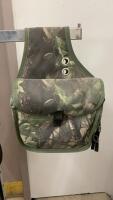 CASHEL CANVAS CAMO SADDLE BAG