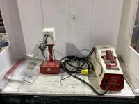 SHOP BOX OF ELECTRONIC WHEEL BALANCE INDICATOR