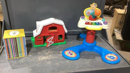 (3) ITEMS - BEATRIX POTTER PETER RABBIT BOOKS, LITTLE PEOPLE BARN, ACTIVITY TOY