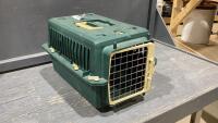 SMALL PET CARRIER
