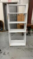 PLYWOOD SHELF PAINTED WHITE
