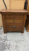 DEFEHR SIDE TABLE W/2-DRAWERS