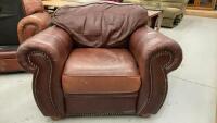 LARGE LEATHER ARM CHAIR