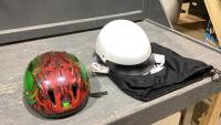 BOX W/ (2) HELMETS - BIKE HELMET +PHX MOTORCYCLE HELMET(M)