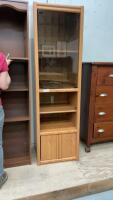 LIGHTED SHELF