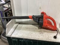 BLACK & DECKER LEAF HOG BLOWER