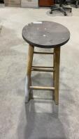 BAR STOOL