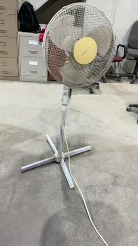 HOMESTYLE FLOOR FAN